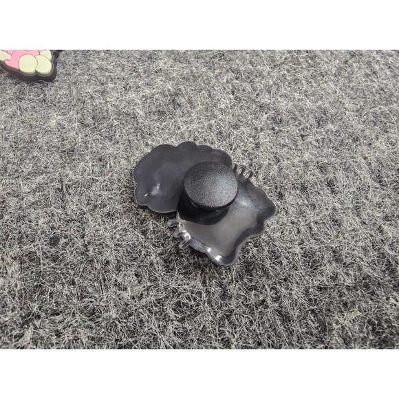 Hello Kitty PVC Rubber Clog Charms Set Of 17 Shoe Accessories #1 - Picture 5 of 5